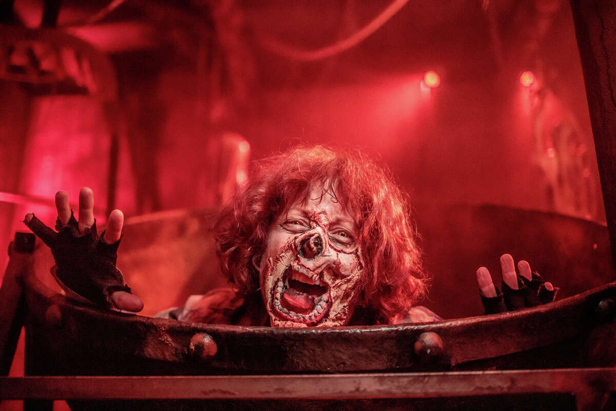 How a campy 1970s TV host changed Calif. theme parks forever 1 The Wax Works Maze at Knott's Scary Farm.
