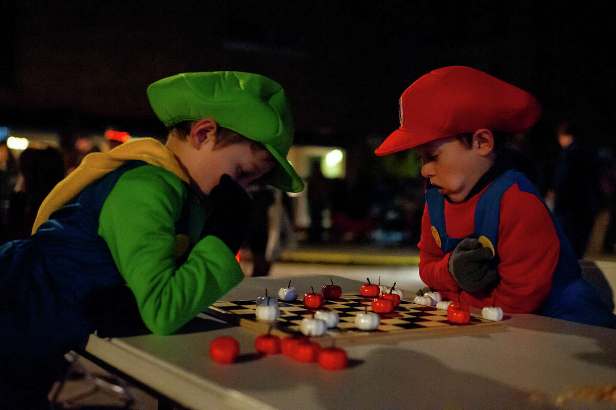 Boo Bash Draws About 2 000 People To Downtown Midland