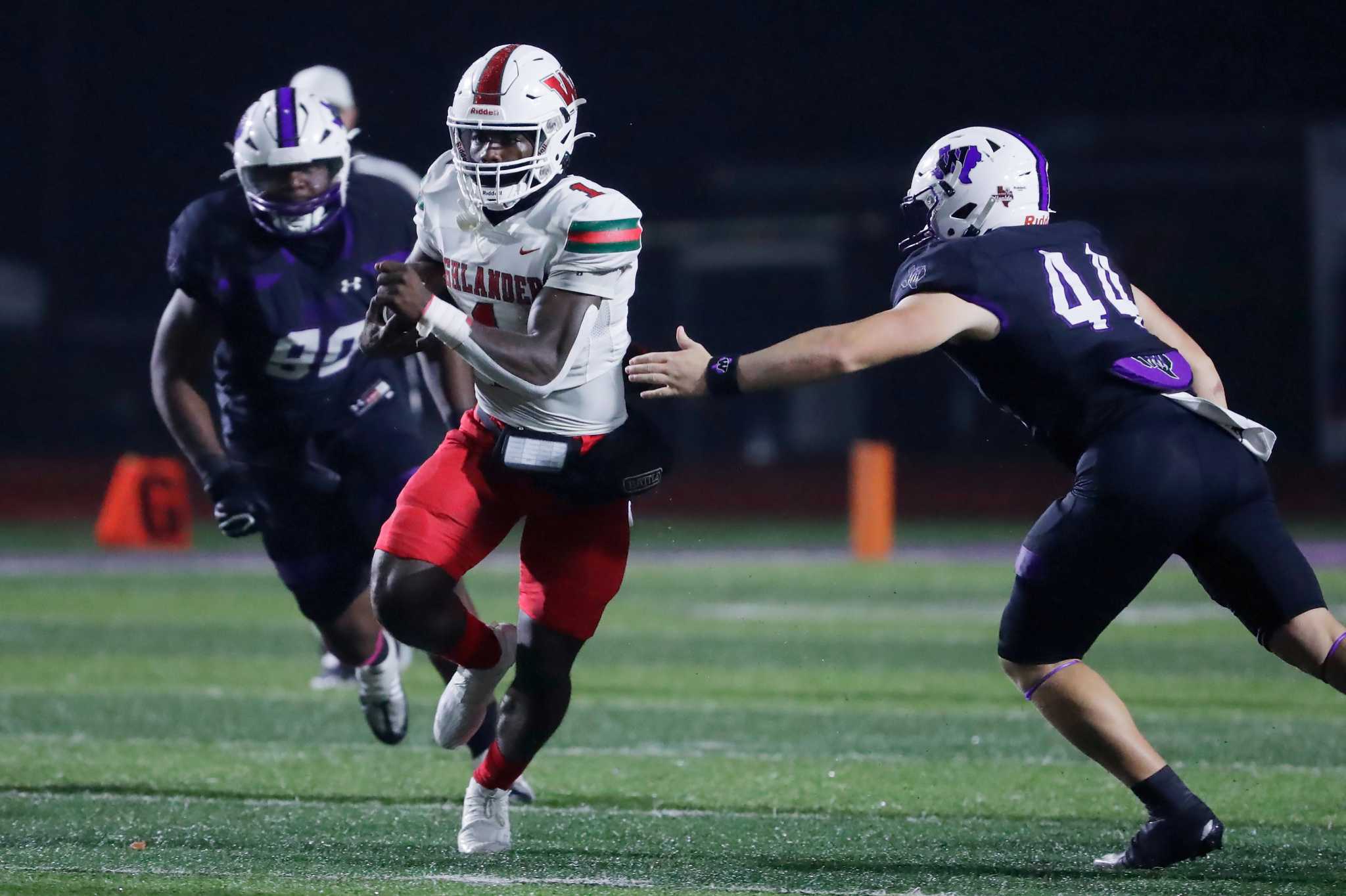 The Woodlands ends regular season with win at Willis