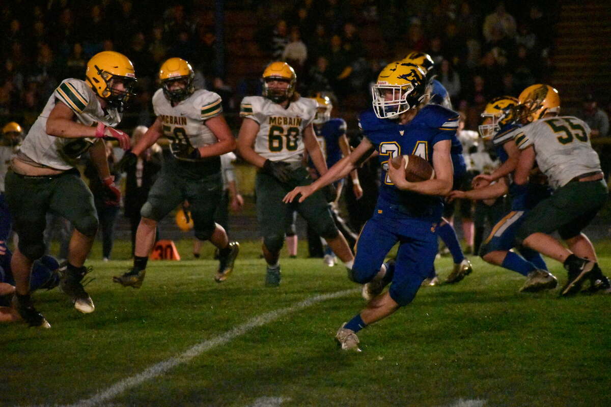 Evart football rallies past McBain in MHSAA Playoffs
