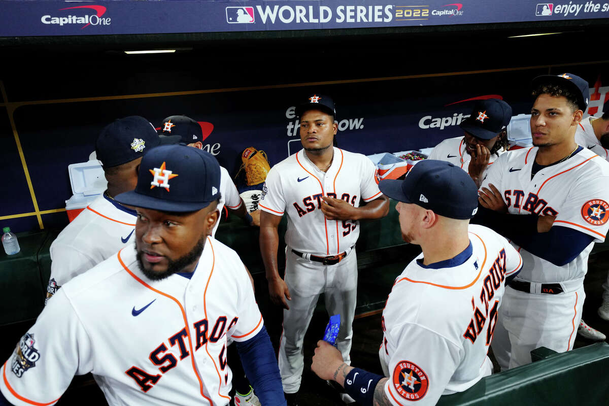 Astros-Phillies live updates: World Series Game 2 play by play