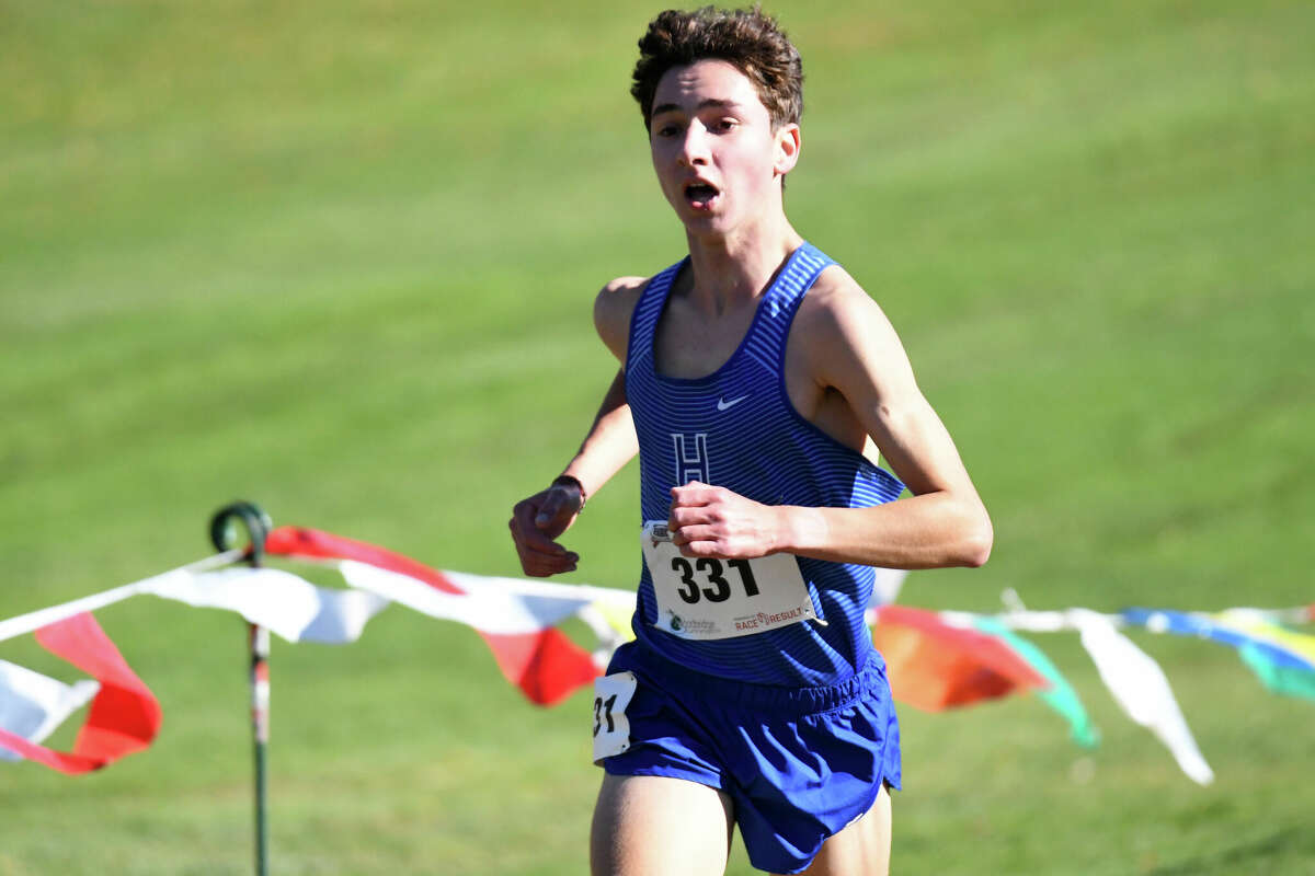 2022 CIAC boys cross country state championship roundup at Wickham Park.