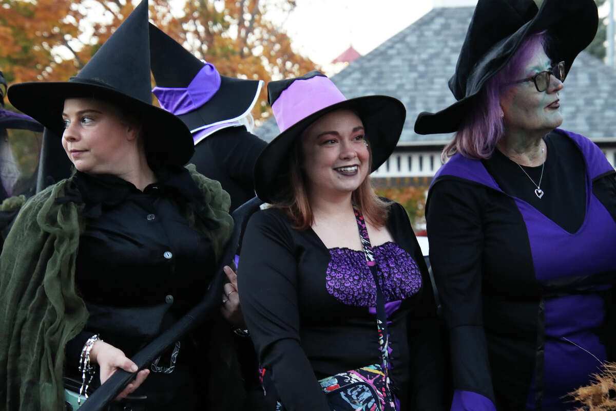 More than 1,000 people take part in Caseville Witch Walk