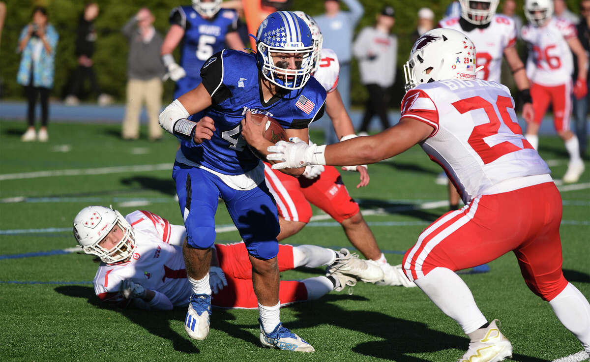 Greenwich football defeated Darien for the first time since 2007