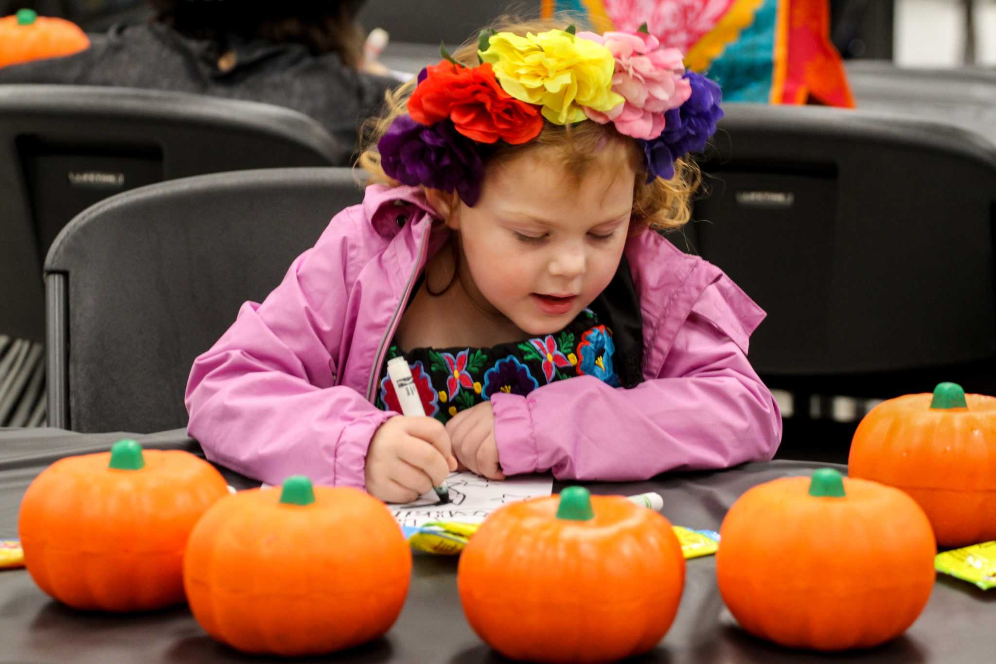 Conroe VFW celebrates Halloween with Trunk or Treat event