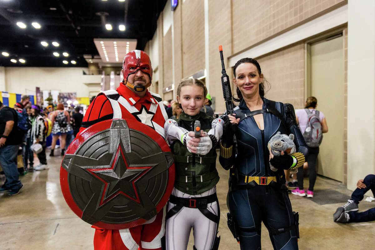 Oneofakind, top talent costumes highlight S.A.’s Big Texas Comicon