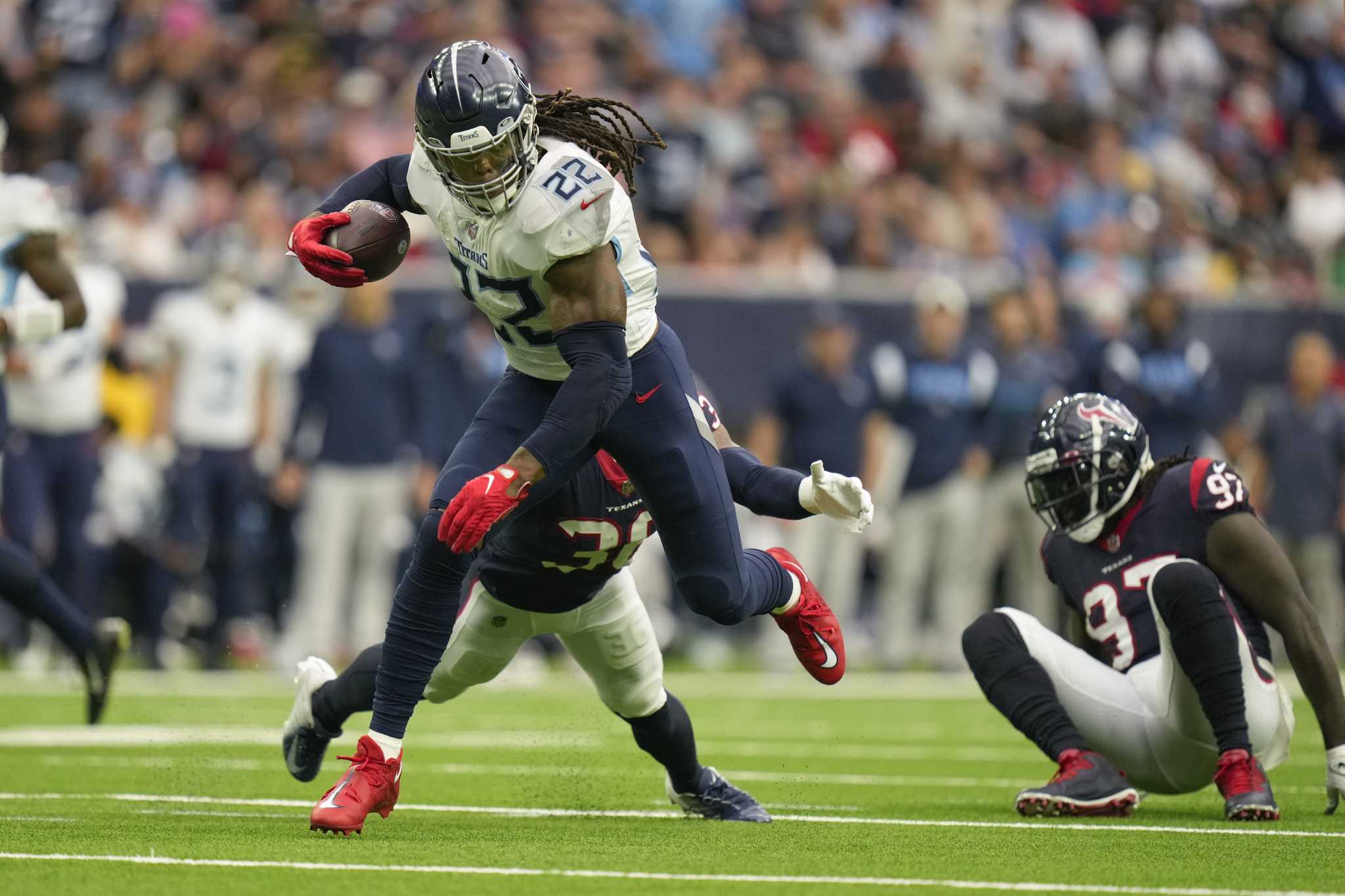 NFL on ESPN - Tennessee Titans' RB Derrick Henry vs. the Houston Texans is  unfair 