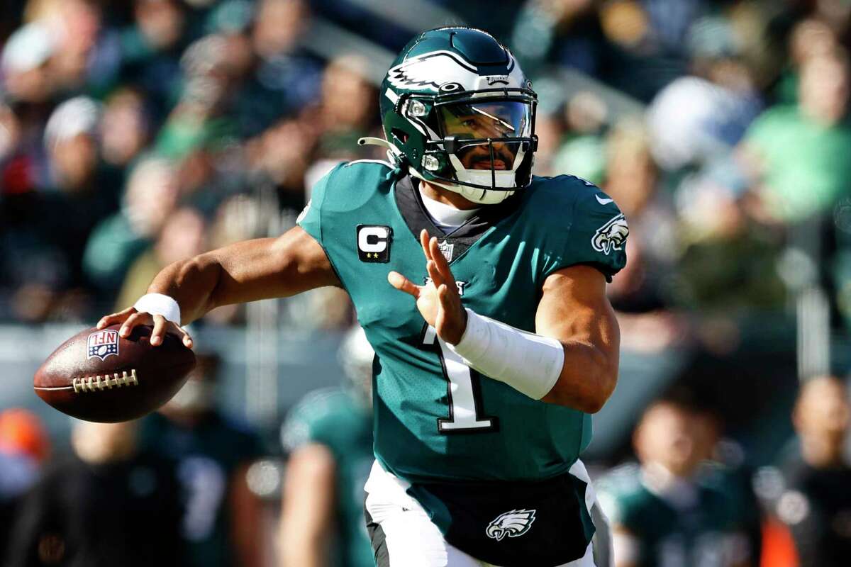 Philadelphia Eagles vs. Houston Texans: Jalen Hurts rolled