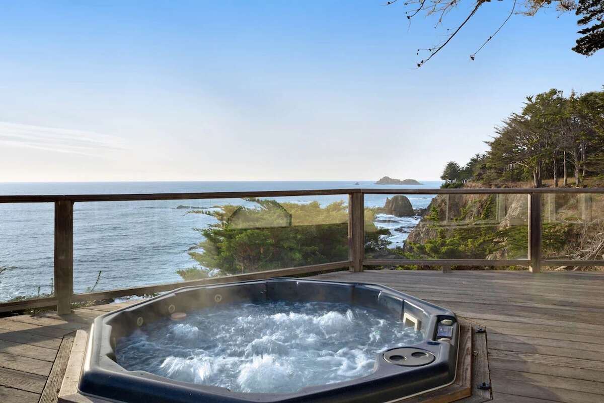 Mendocino Vrbo Oceanfront views abound at this waterfront property