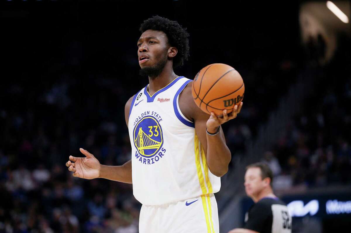 Warriors pick up options on Jonathan Kuminga and Moses Moody