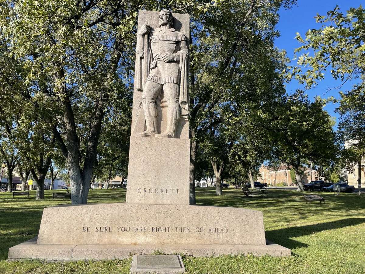Although David Crockett was a farmer, businessman and politician, he’s usually portrayed as a heroic frontiersman, as in this 1938 sculpture in Ozona, Texas, on the grounds of the Crockett County Courthouse. The sculptor is William Mozart McVey (1905-1995), who played football at Rice under famed coach John Heisman.