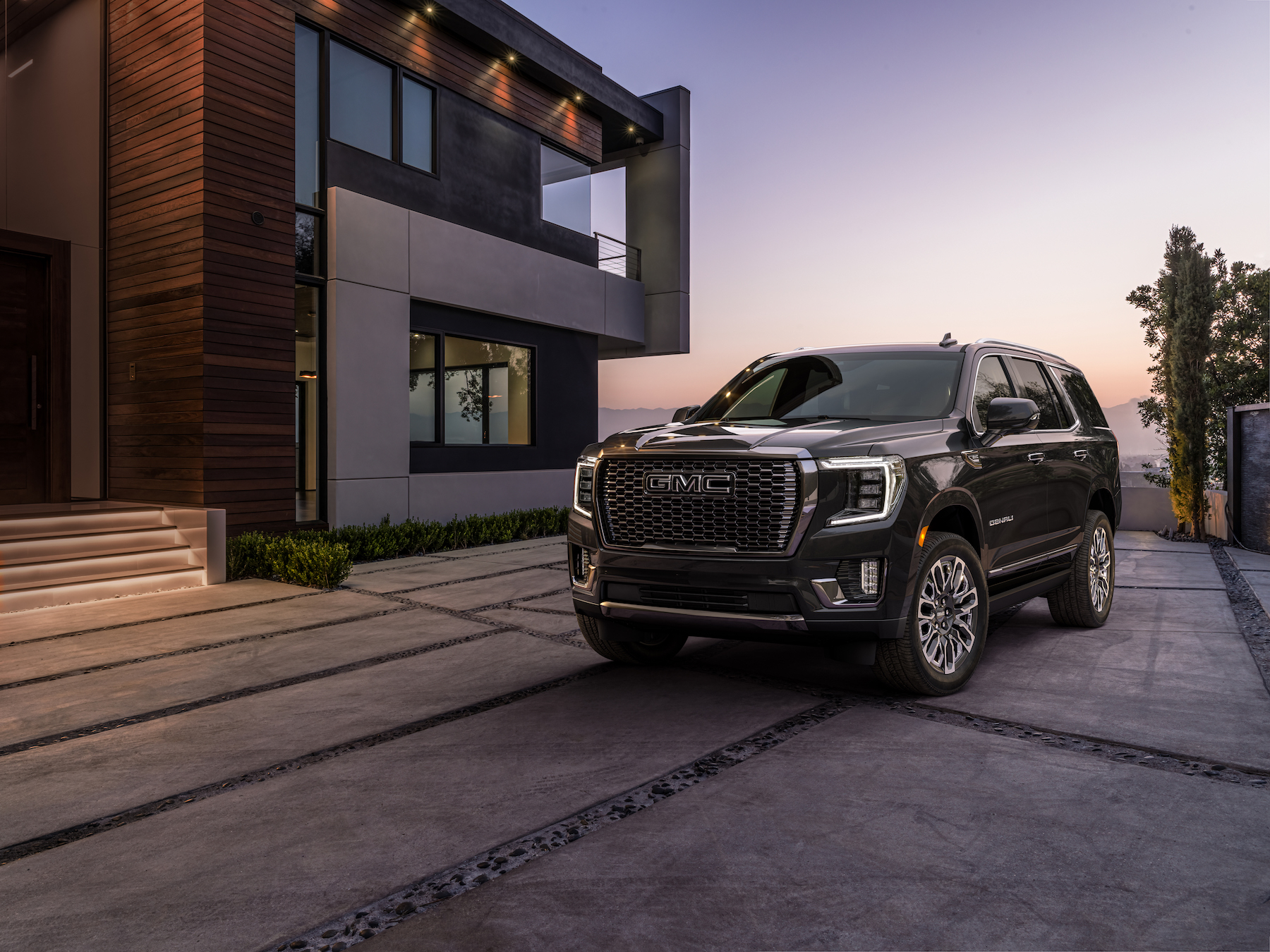 REVIEW 2023 GMC Yukon Denali Ultimate