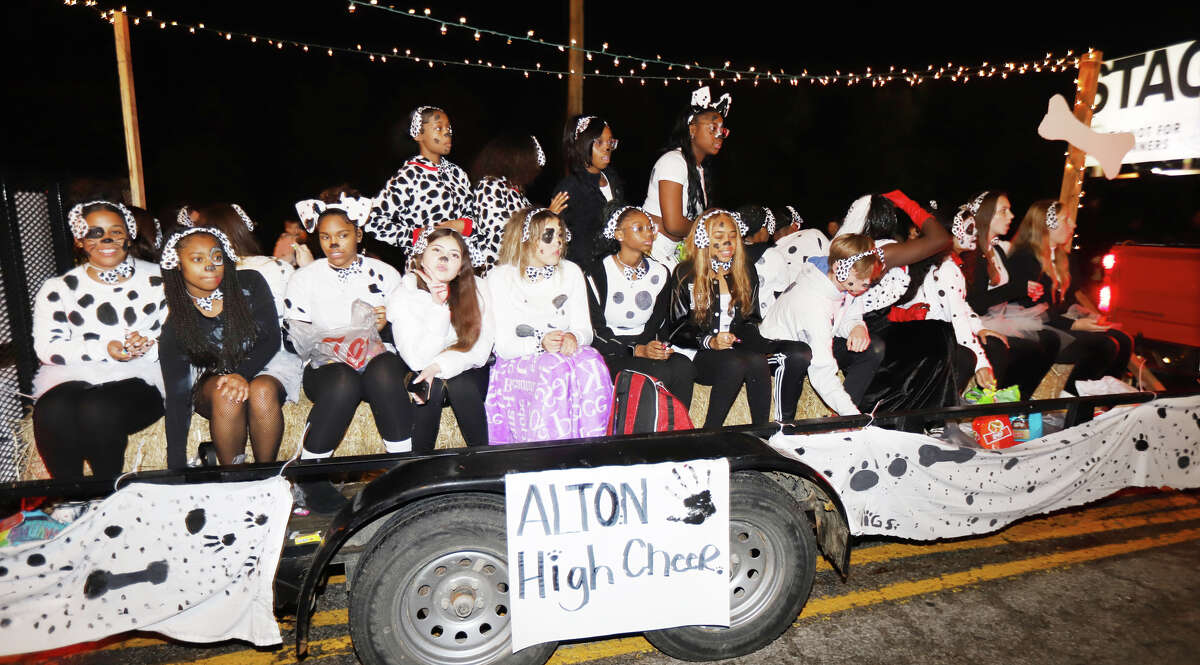 Alton Halloween Parade thrill thousands