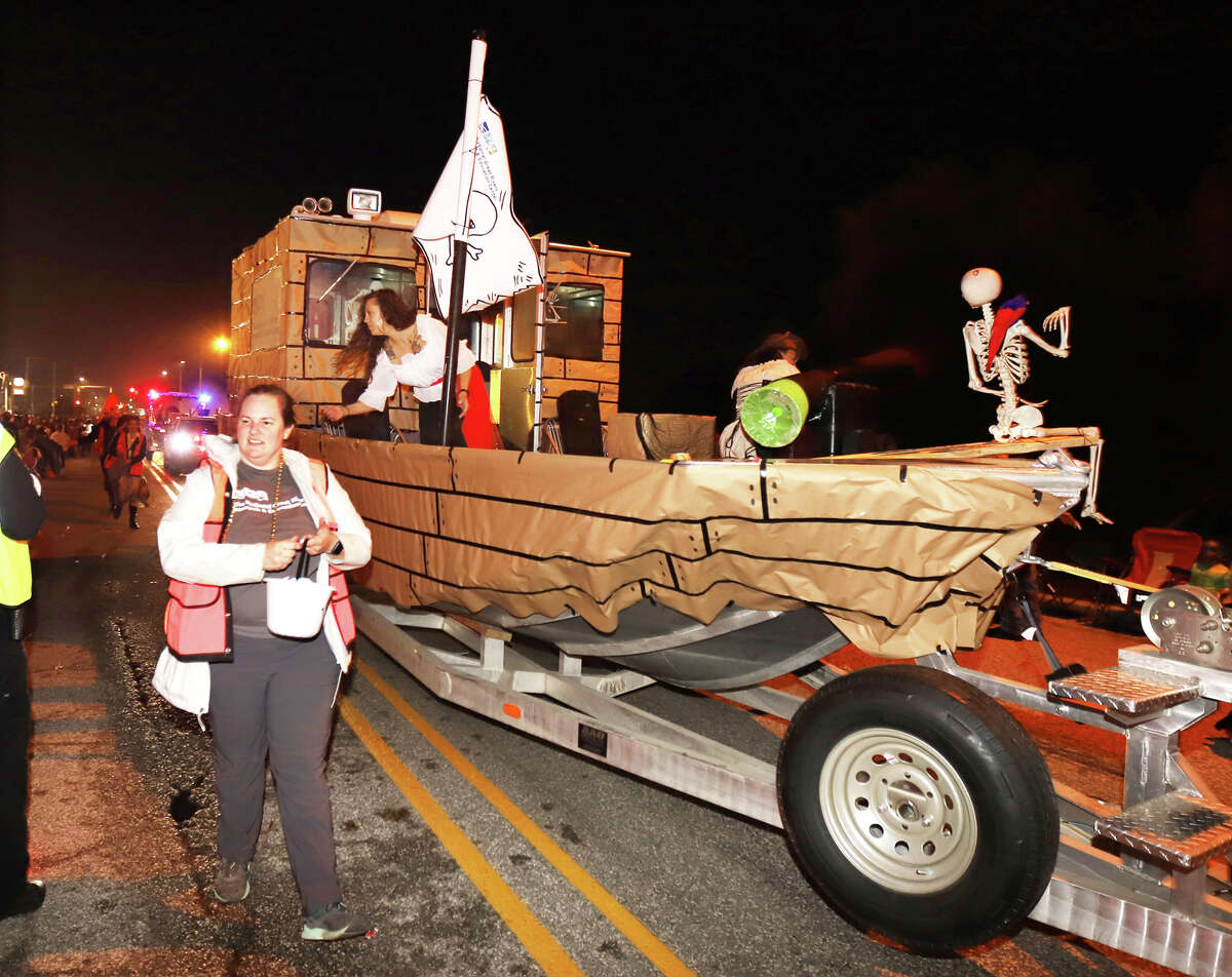 Alton Halloween Parade thrill thousands