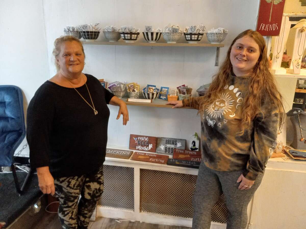 Kelly's Crystals, Wild at Heart join forces