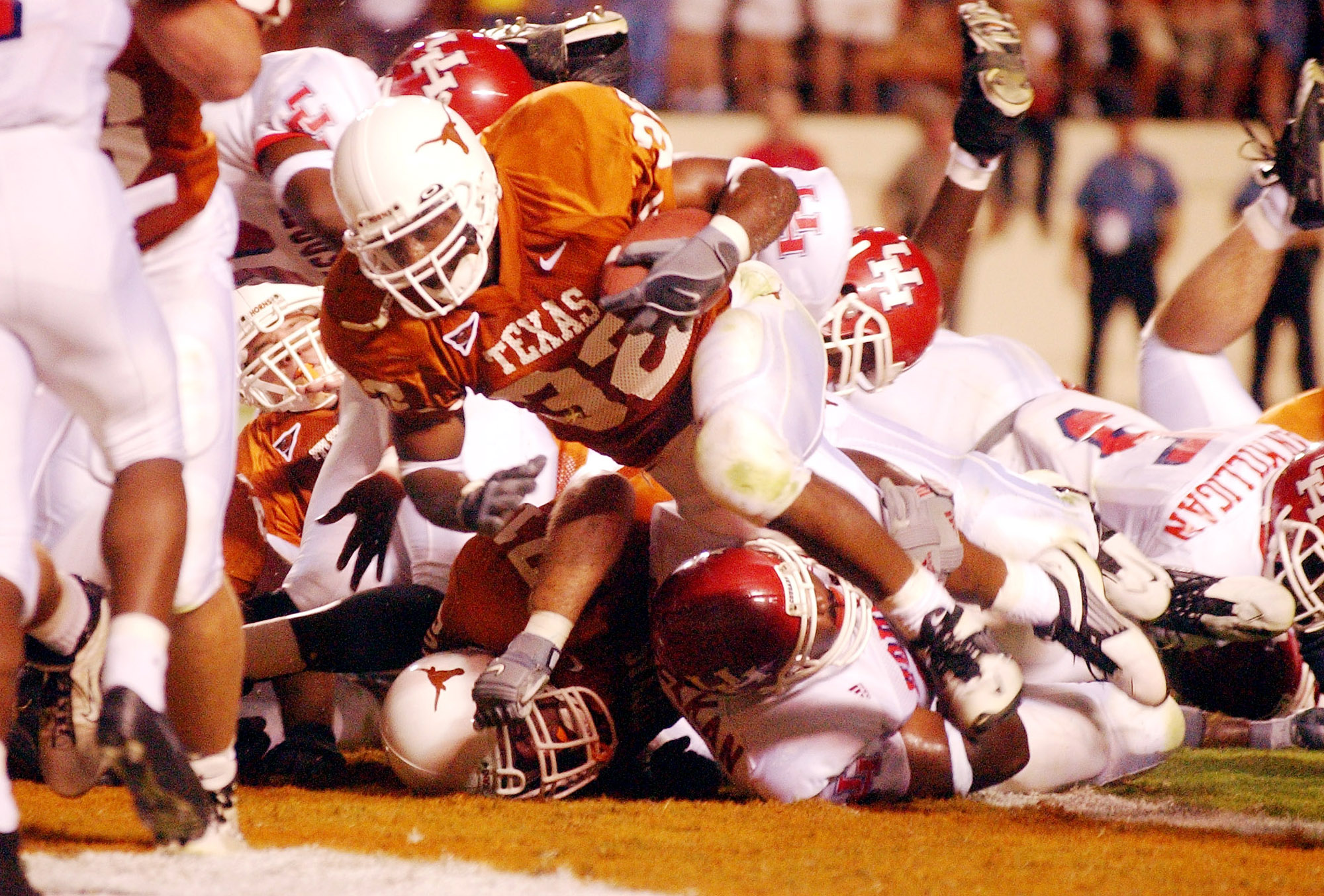 University Of Houston Cougars Expected To Host Texas In 2023