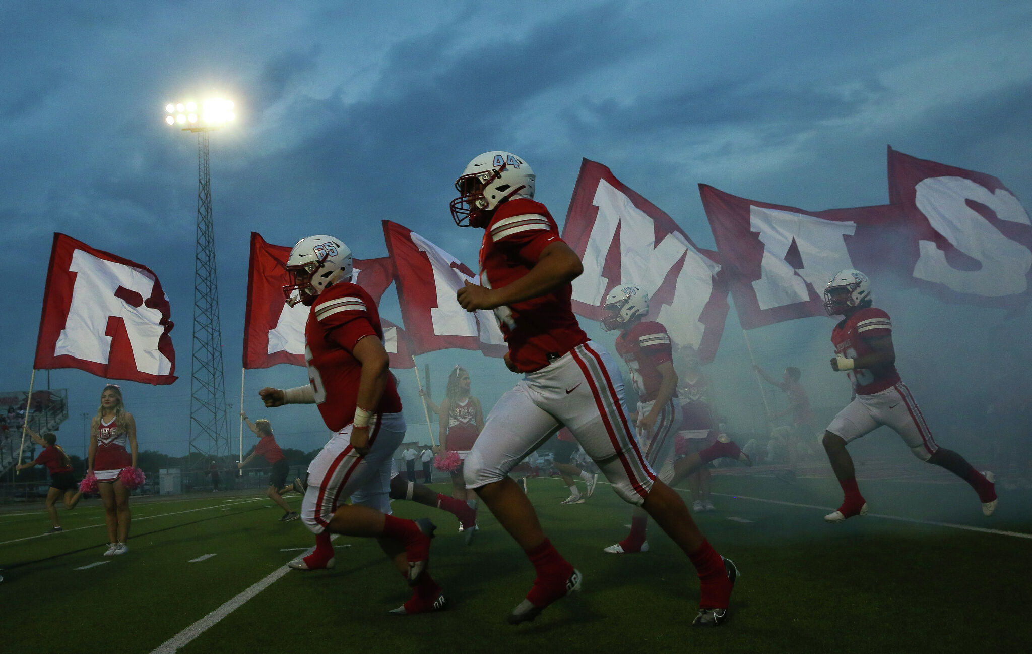 Bellville looks to continue dominant postseason in regional final