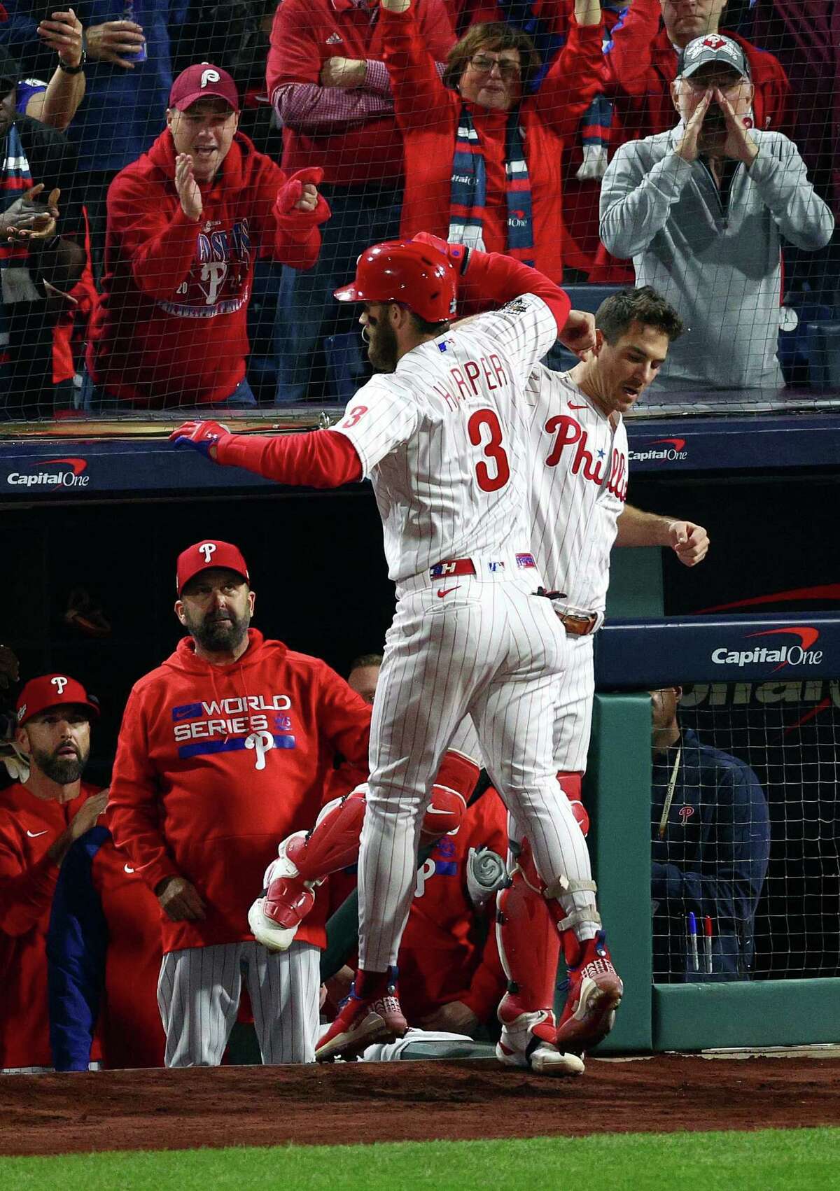 Phillies tie World Series mark with five home runs in Game 3 win