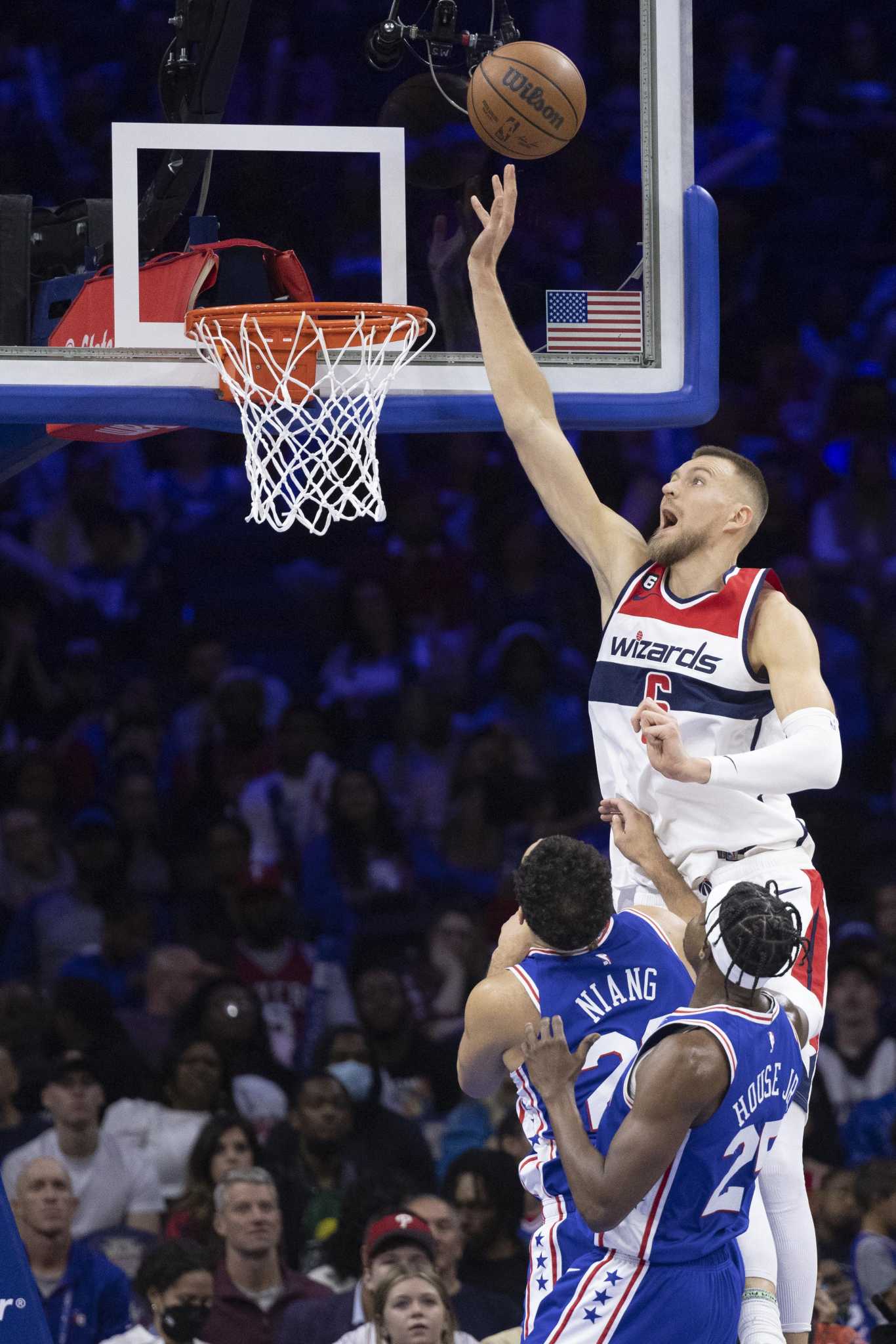 NBA: Kristaps Porzingis, Bradley Beal Lead Wizards Over 76ers