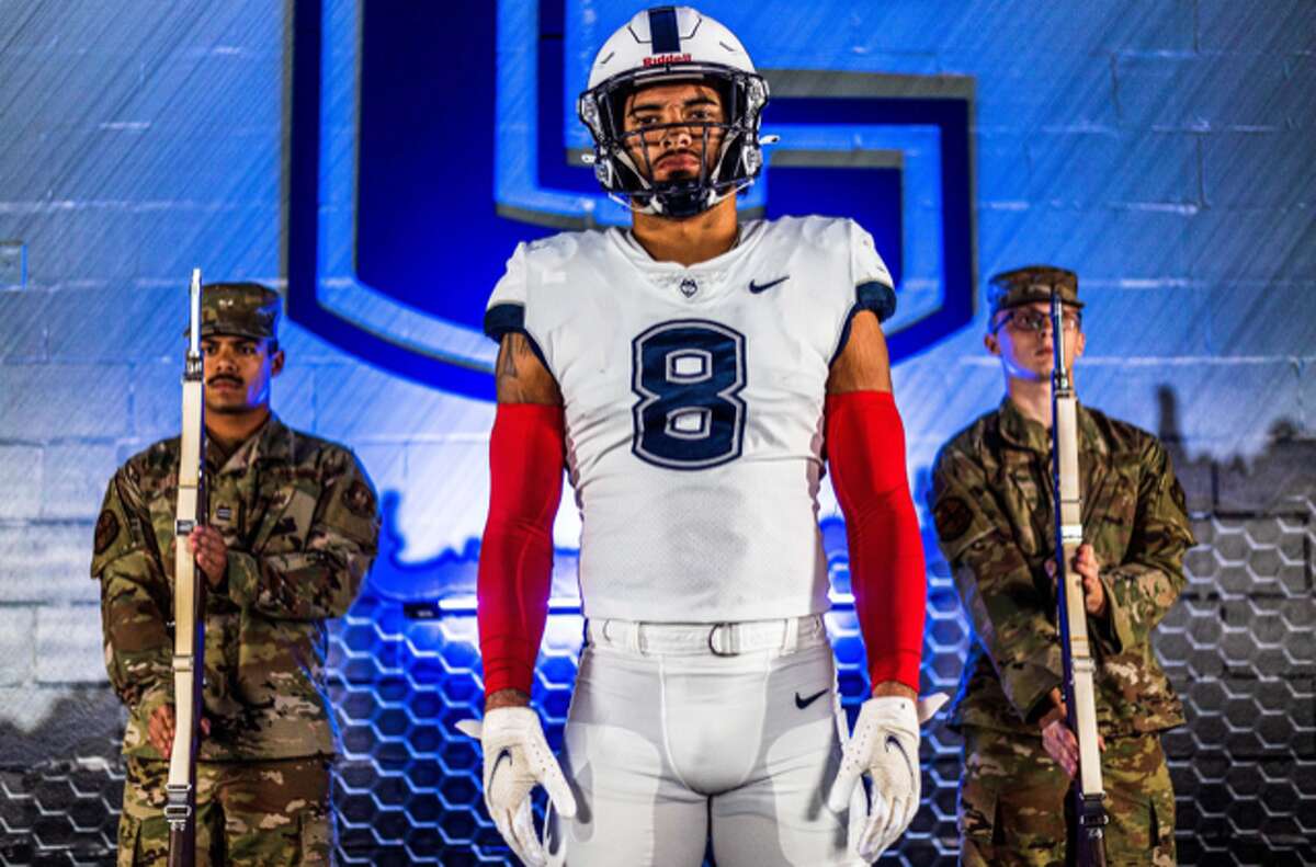 A look at UConn's American inspired uniforms