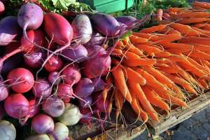 Your 2022 guide to winter farmers markets in Connecticut