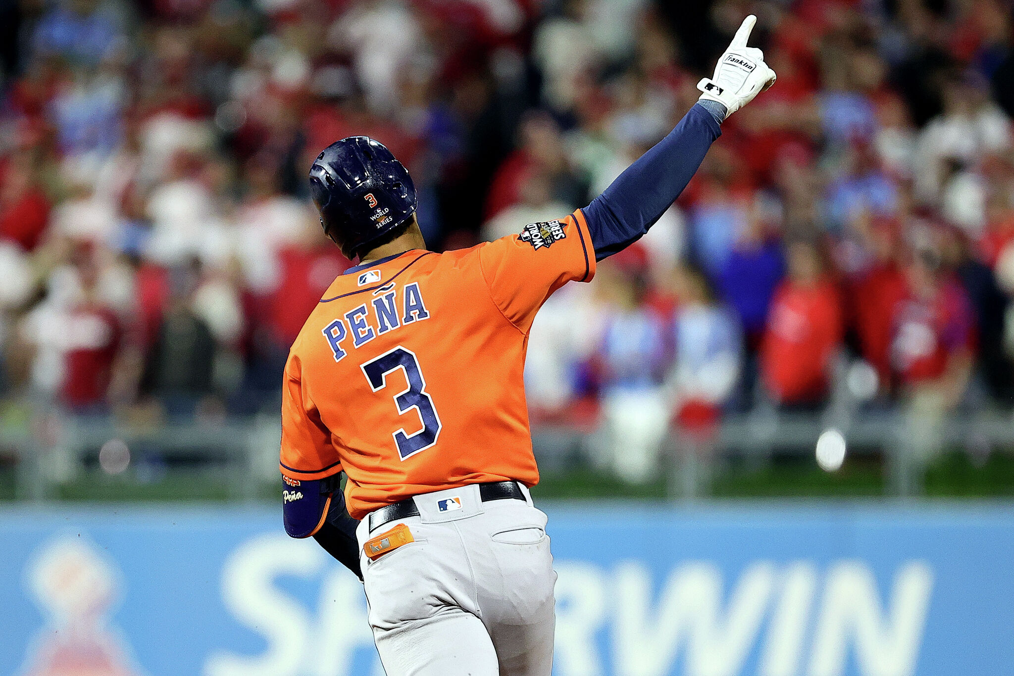 Jeremy Pena 1st rookie hitter to win World Series MVP