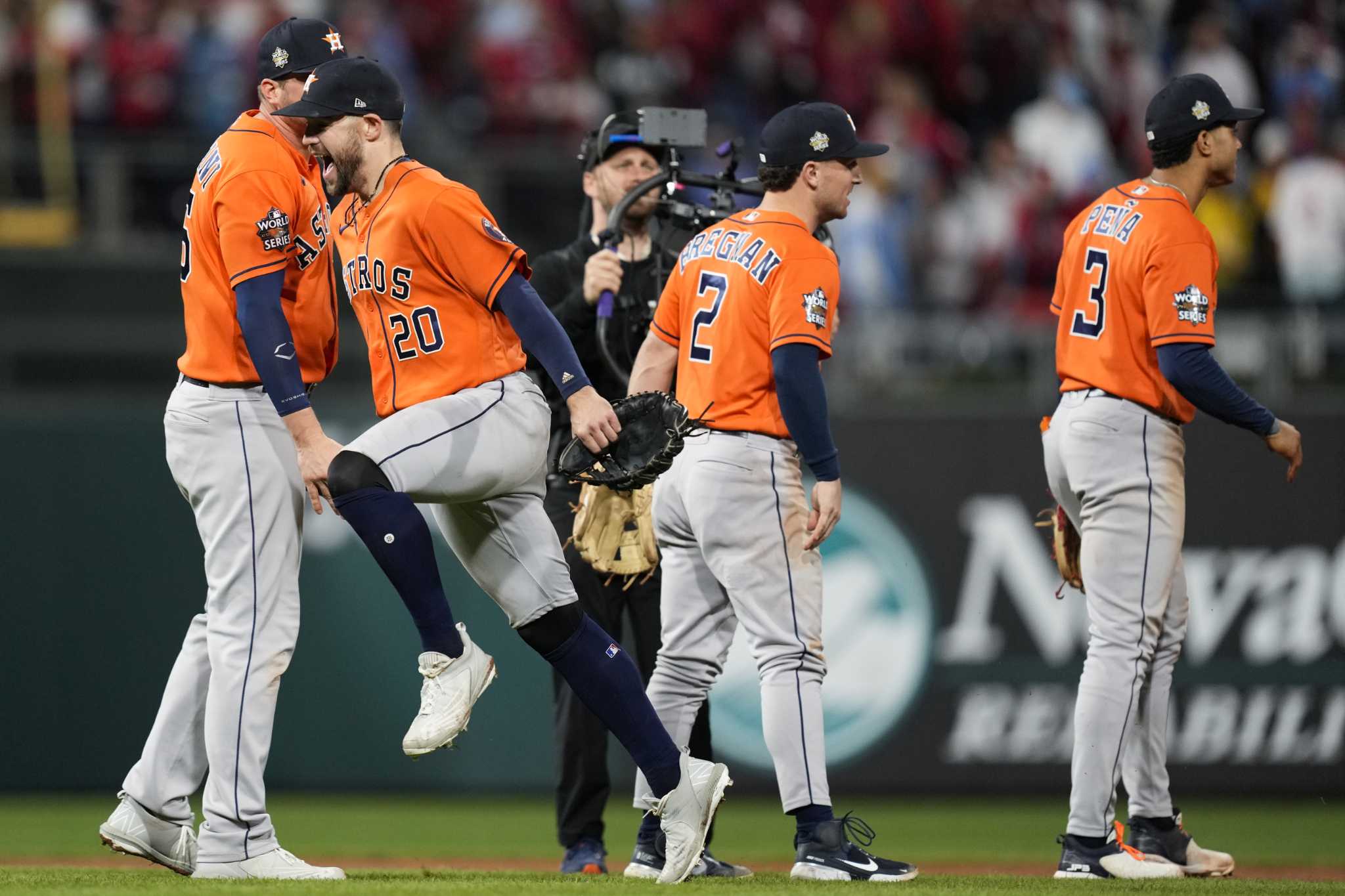 Houston Astros: Competition in CF resumes with Chas McCormick back