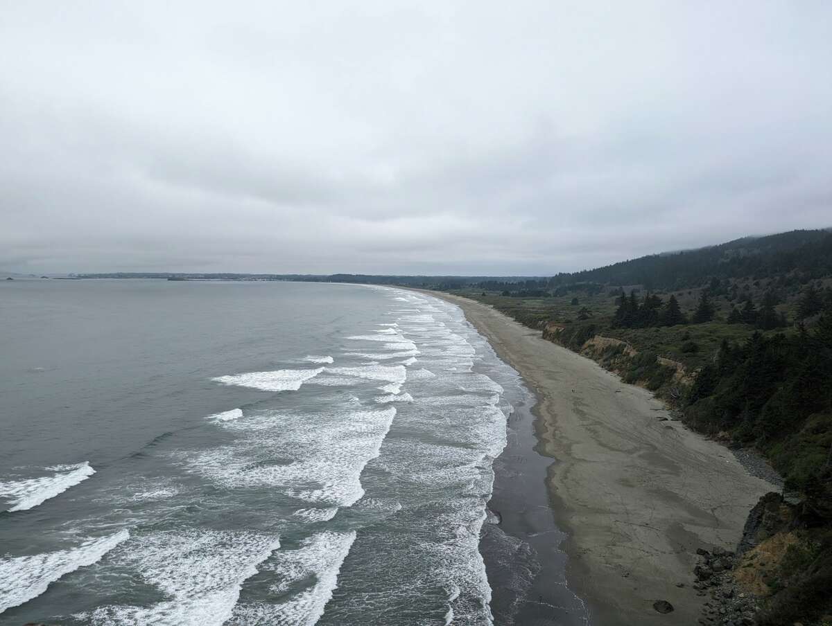 The northern cape of the Crescent Beach Overlook resembles similar geographic features at Point Reyes National Seashore. 
