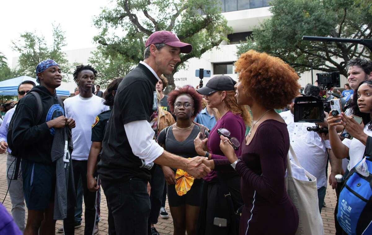 Democratic gubernatorial candidate Beto O'Rourke meets Texas Southern University students on campus to encourage students go out and vote Friday, Nov. 4, 2022, in Houston.