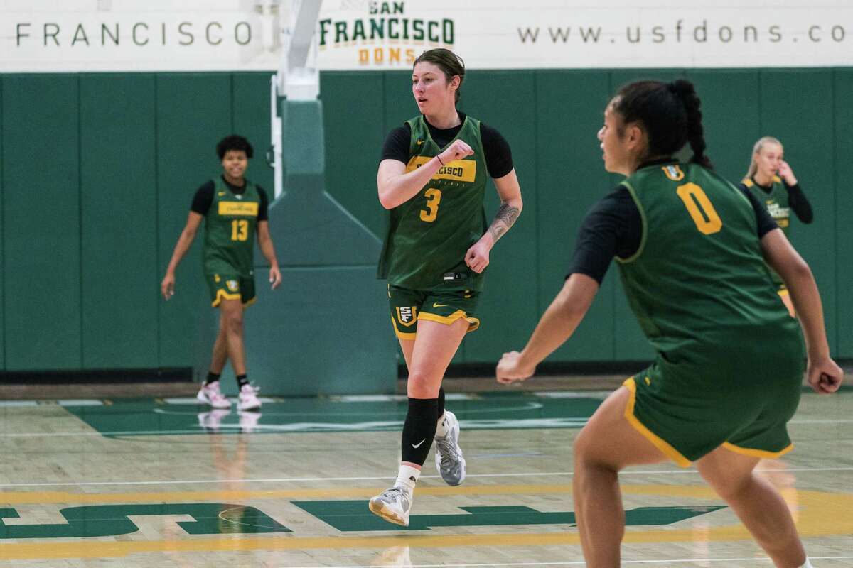 Amy Baum is seen during University of San Francisco Women’s Basketball practice at War Memorial Stadium in San Francisco, Calif., on Friday, October 28, 2022.