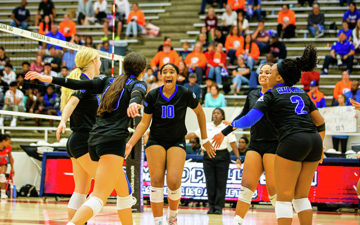 Volleyball playoffs Friday's Houston area results