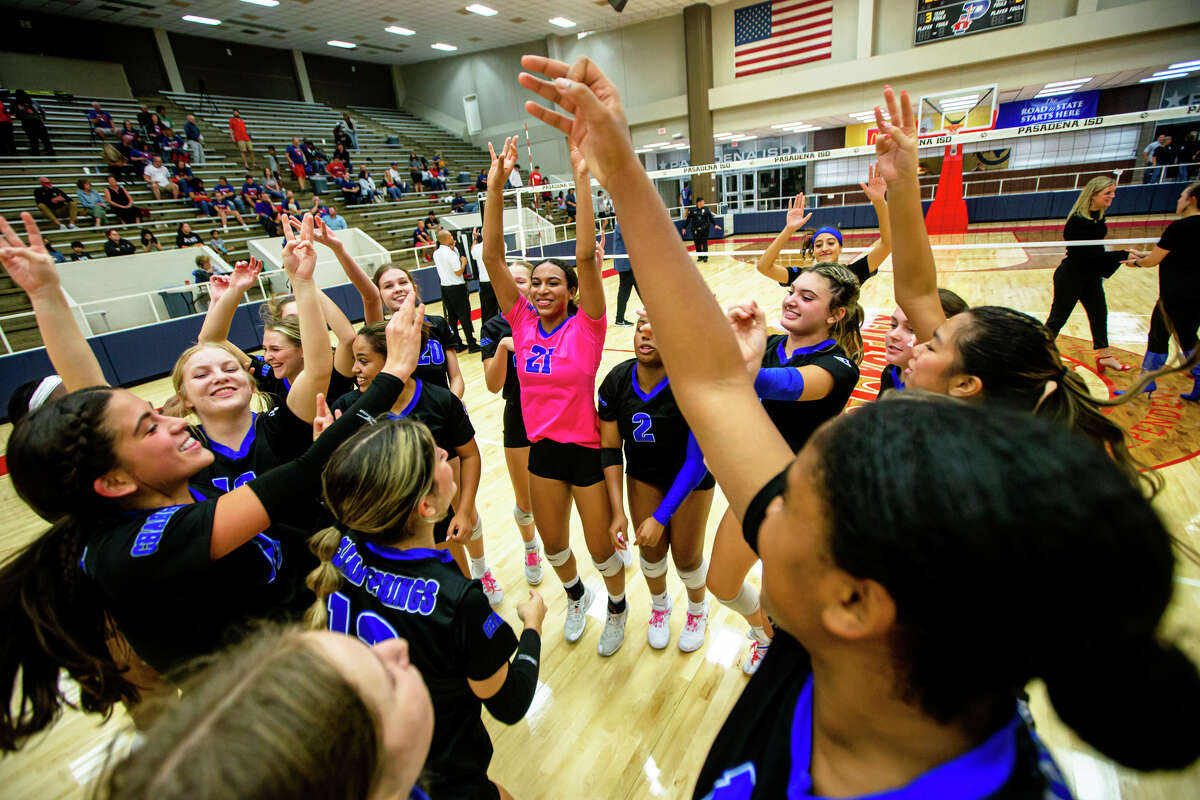 Volleyball playoffs Friday's Houston area results