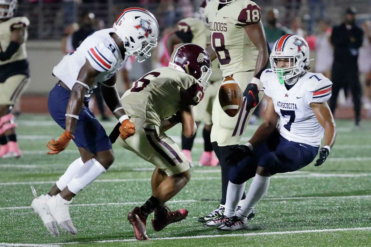 No. 8 Atascocita tops No. 24 Summer Creek in District 21-6A finale