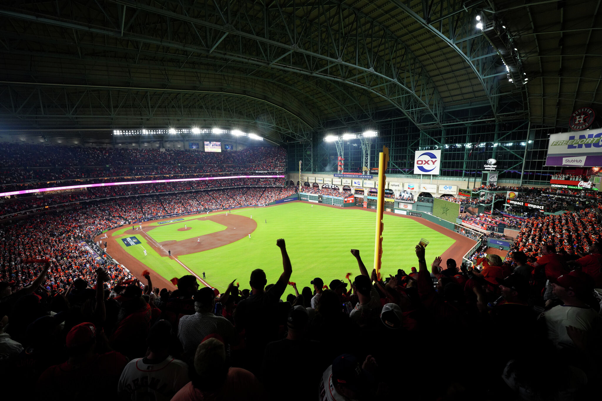 Will roof be open at Minute Maid Park for World Series Game 2?