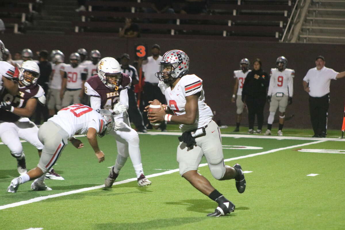 South Houston quarterback Kam'ron Webb had to create a lot on his own courtesy of a Deer Park defense that hounded him much of the night.