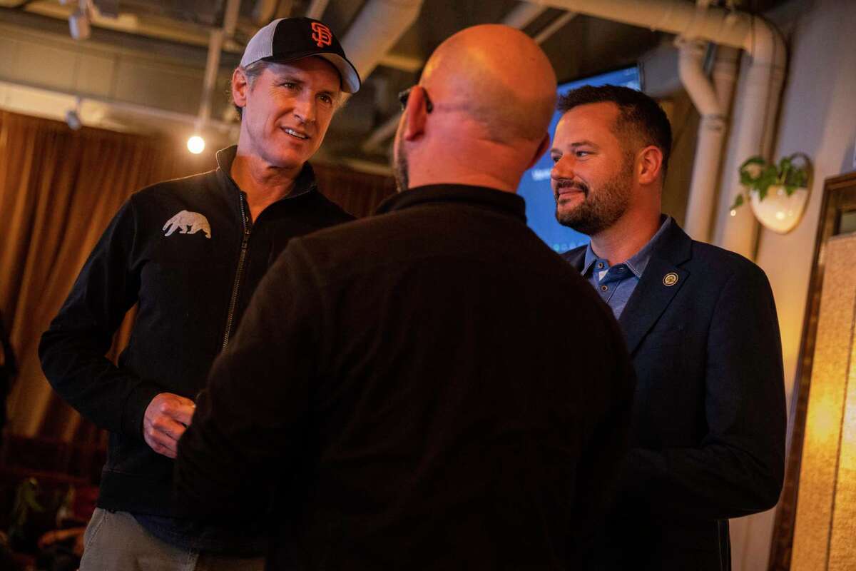 Newsom Joins Local Volunteers In Sf To Get Out The Vote Before Election Day 5119