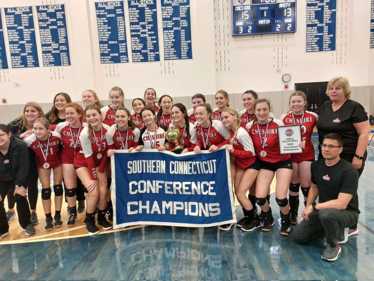 Cheshire beats Amity to win 16th SCC girls volleyball title.