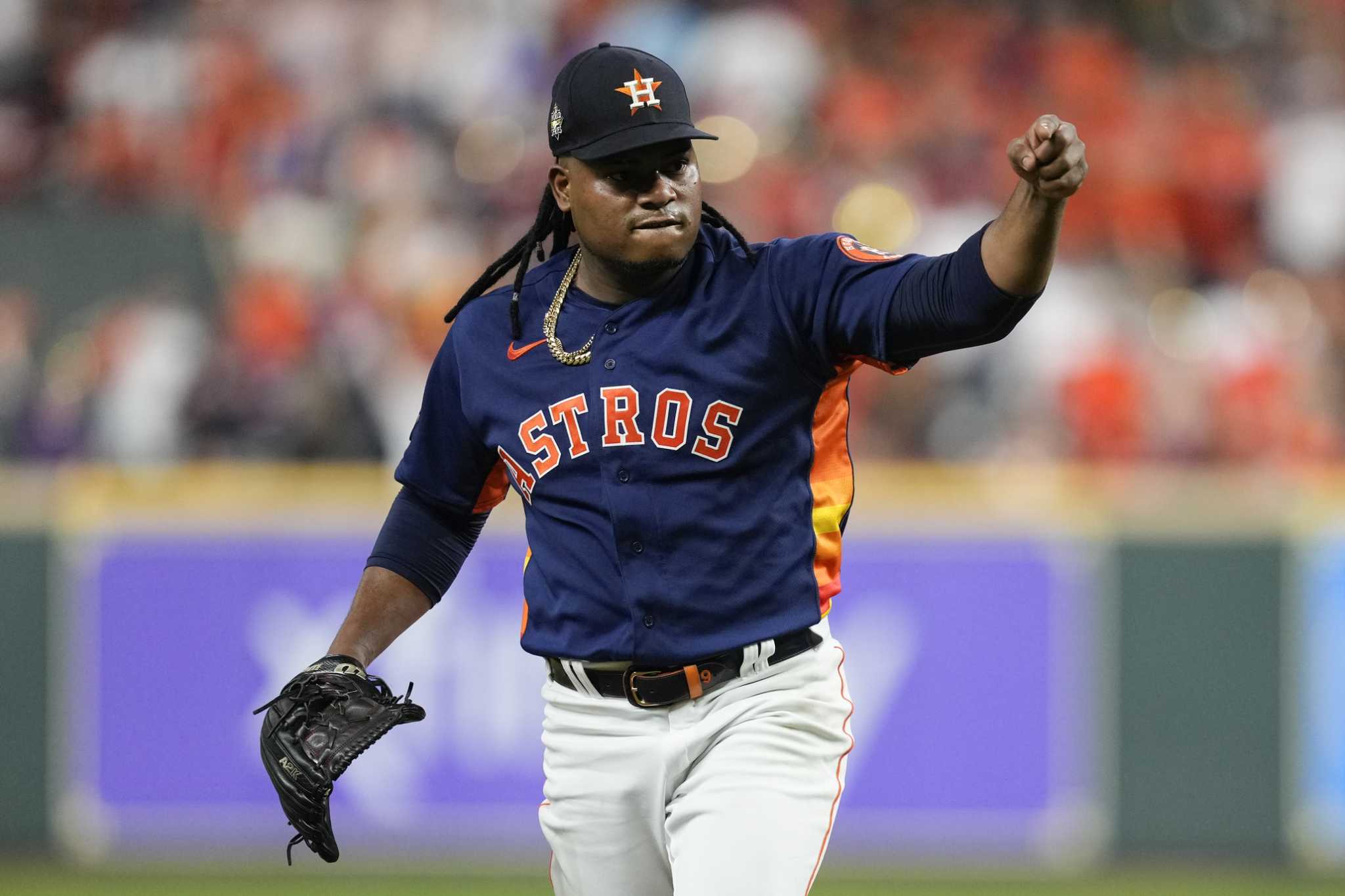 Framber Valdez helps Astros to 7-4 win over Red Sox