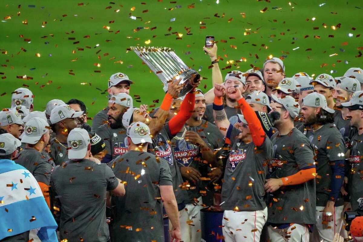 Astros World Series parade: The end of a historic season