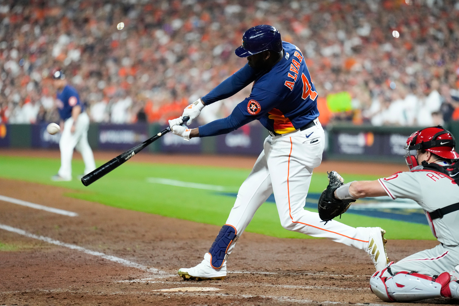 Three-run homer blasts Astros to World Series win in game 6 vs