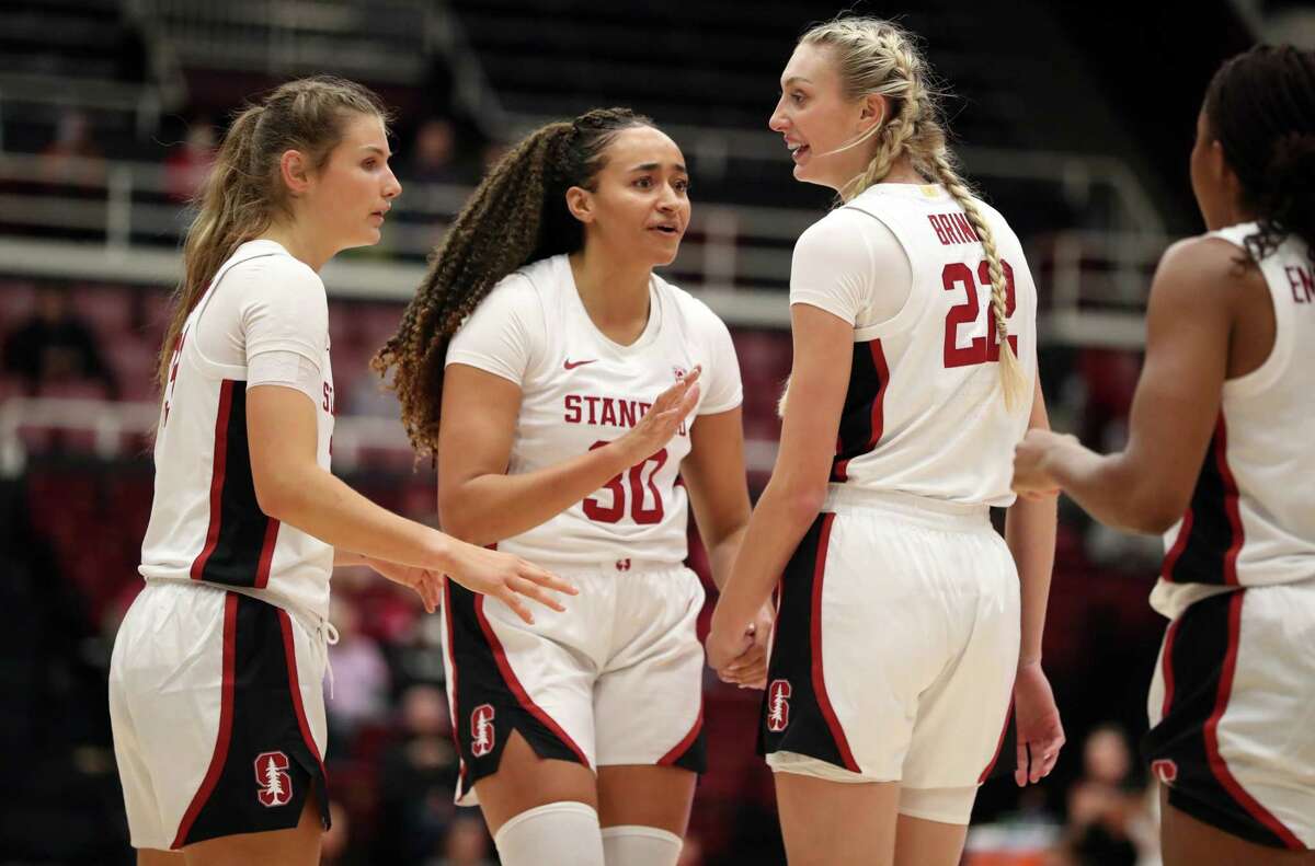Stanford’s Hannah Jump, Haley Jones (30) and Cameron Brink (22) during an exhibition game against Vanguard at Maples Pavilion in Stanford, Calif., on Wednesday, November 2, 2022.