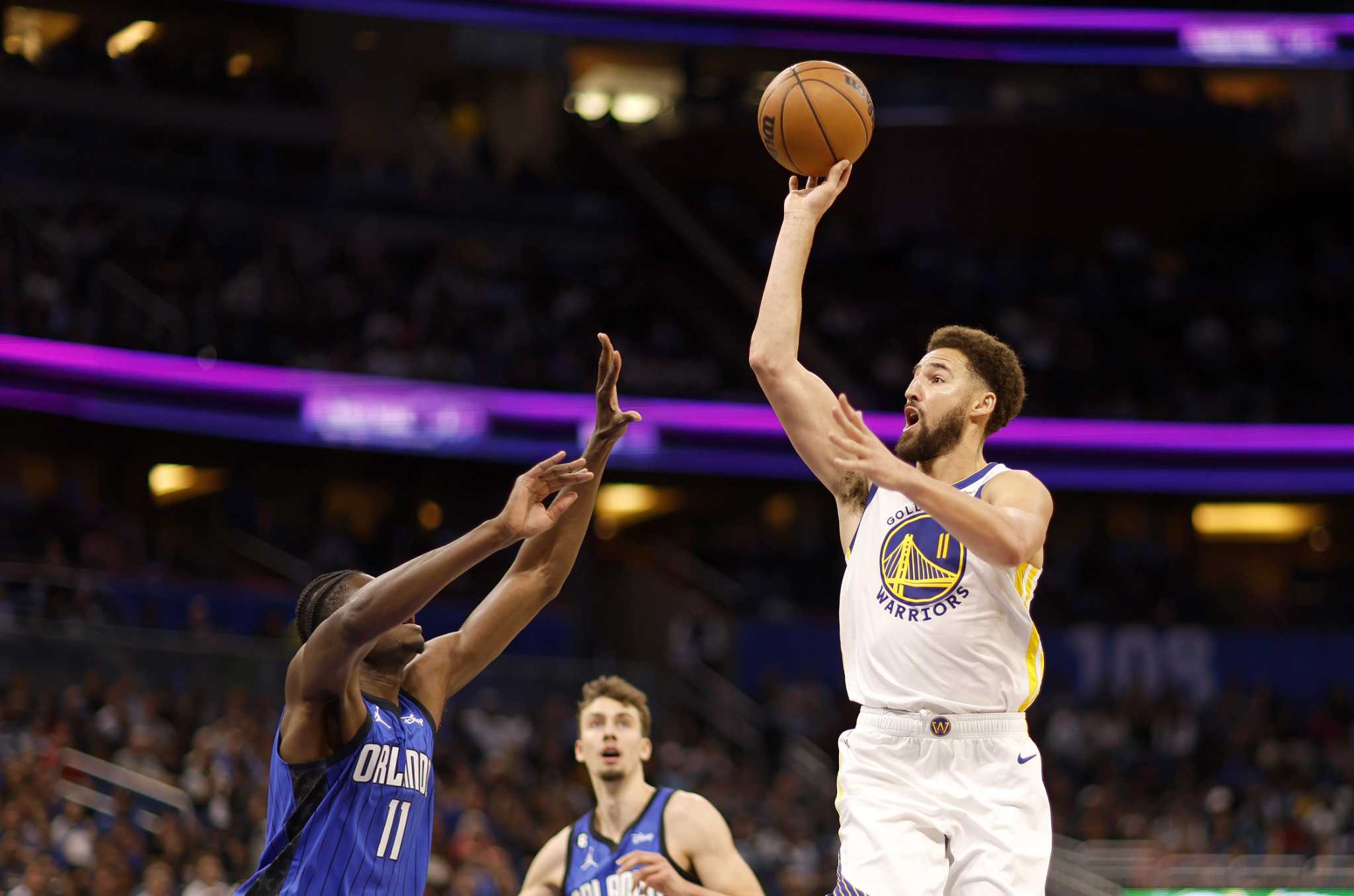 Warriors' Donte DiVincenzo (hamstring) practices Sunday, won't