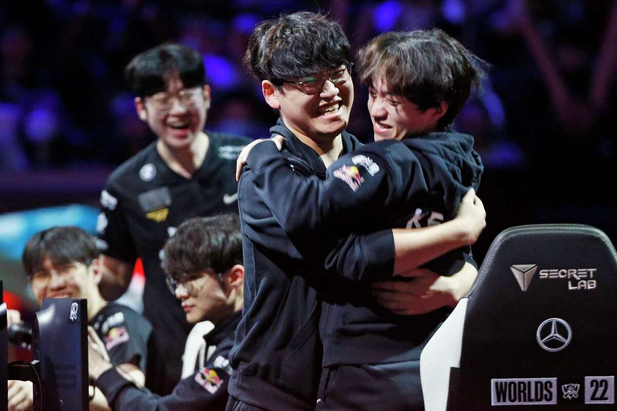 T1 celebrates as they go up in score 2-1 against DRX in the League of Legends World Championship at Chase Center in San Francisco.