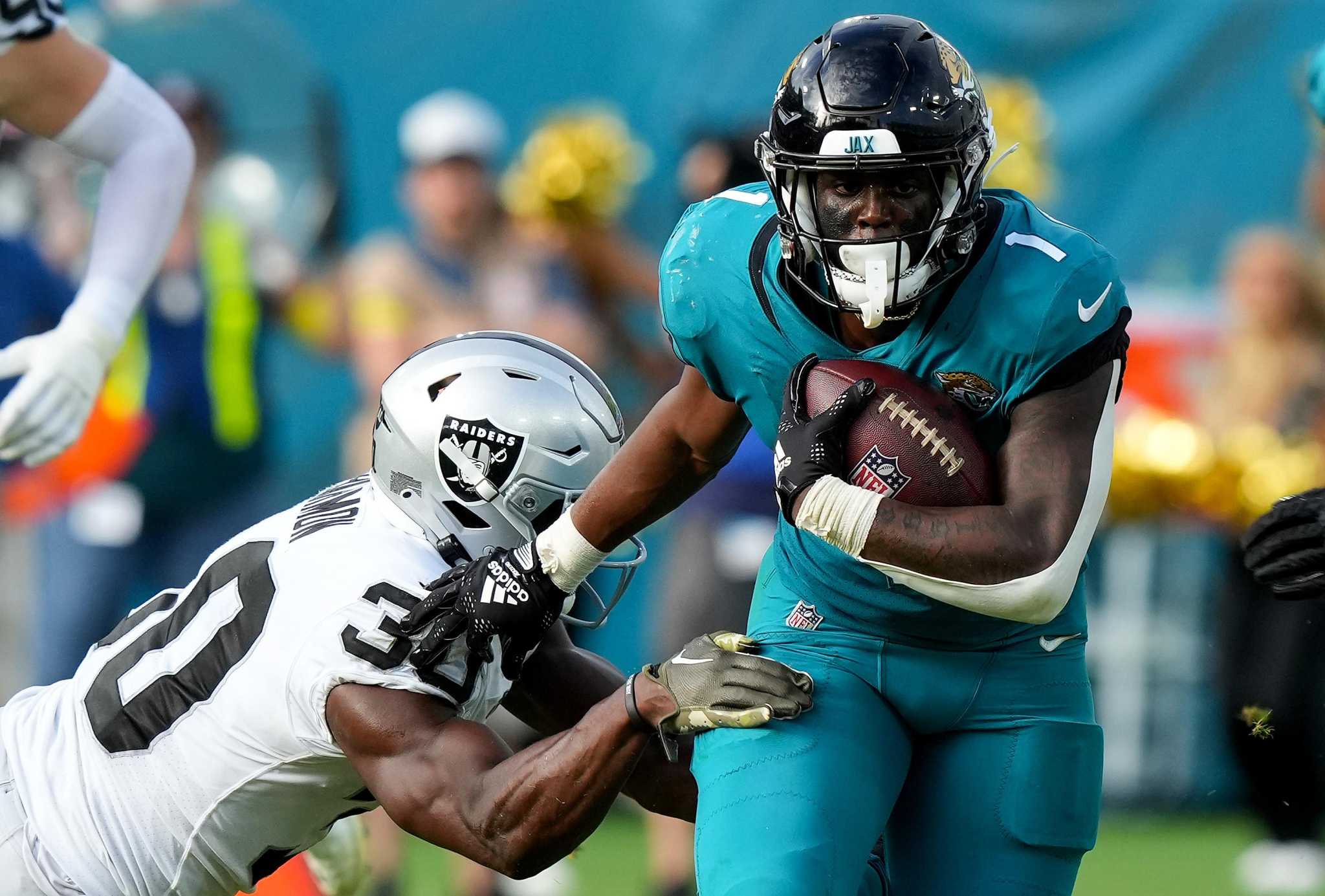 Jacksonville Jaguars defeat Las Vegas Raiders 27-20 in NFL Week 9