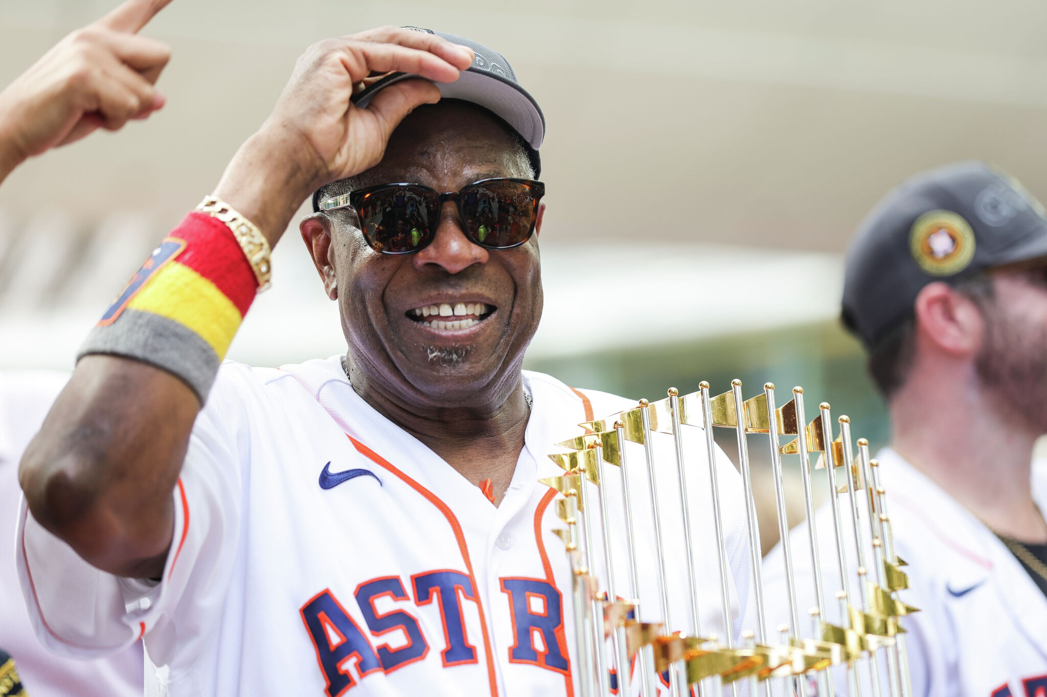 Dusty Baker says he will return to Astros for 2023 season