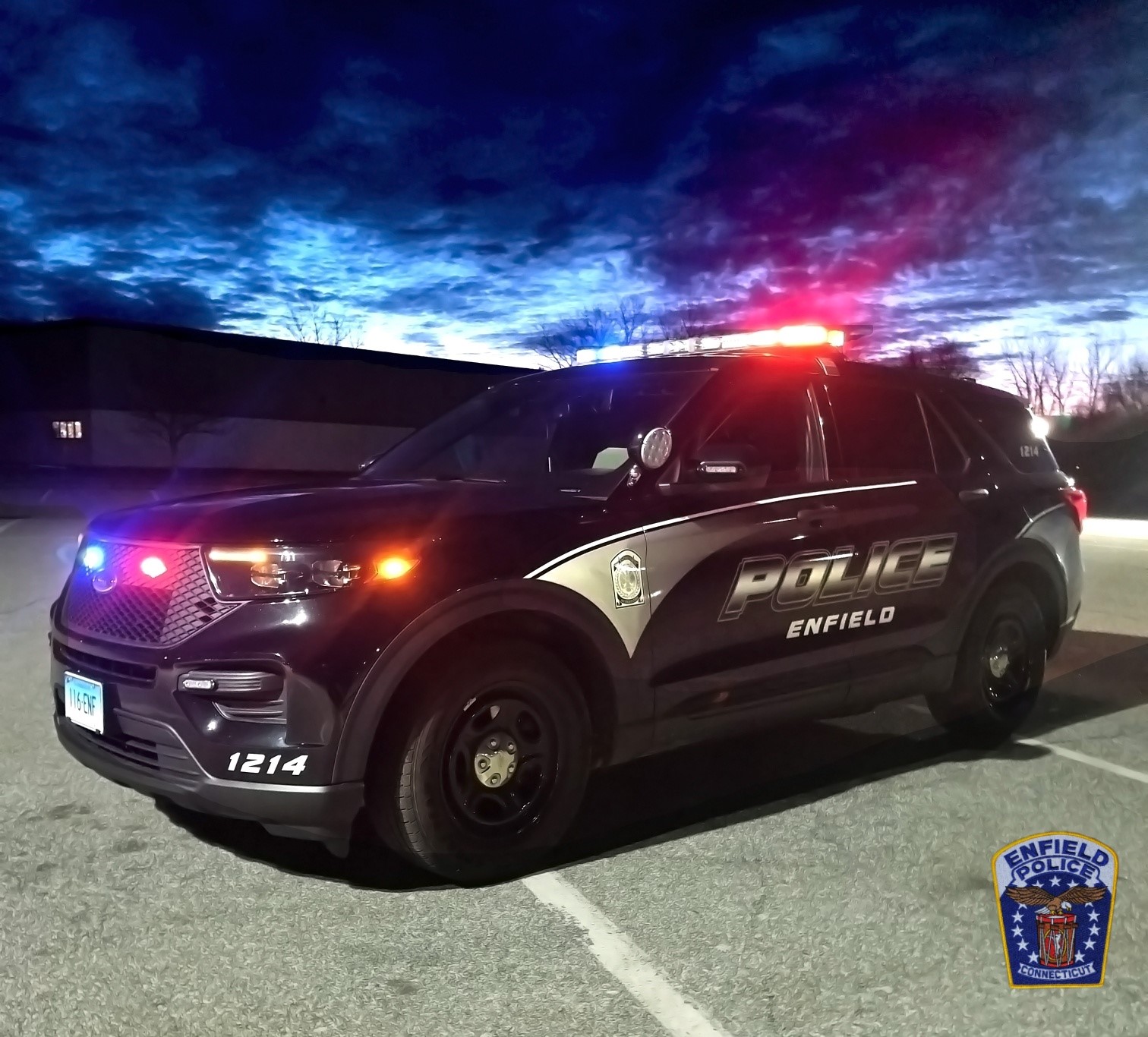 Enfield police break up large fight on Pearl Street, chief says