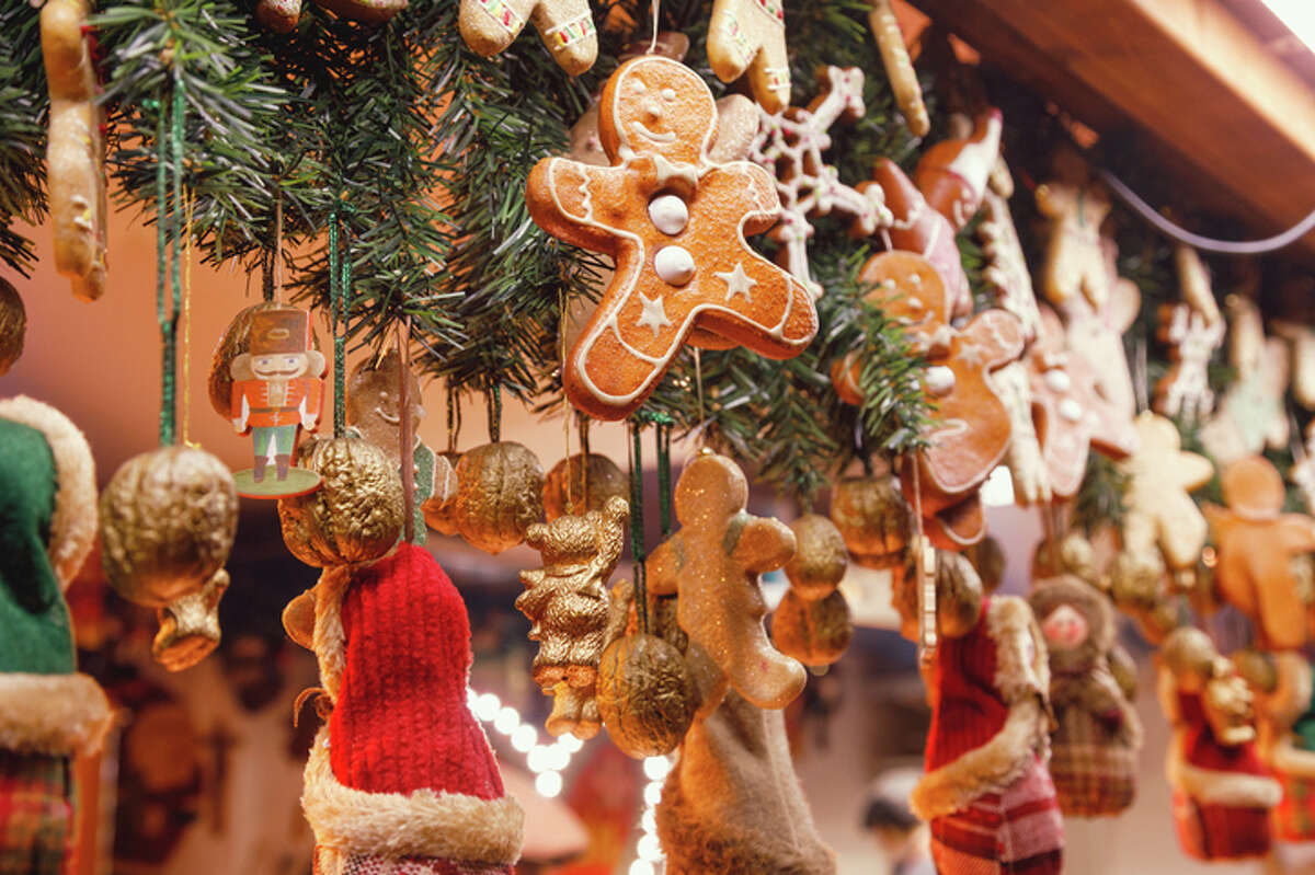 Beardstown Connect will have a Christkindlmarket this weekend at Art Zeeck Park.