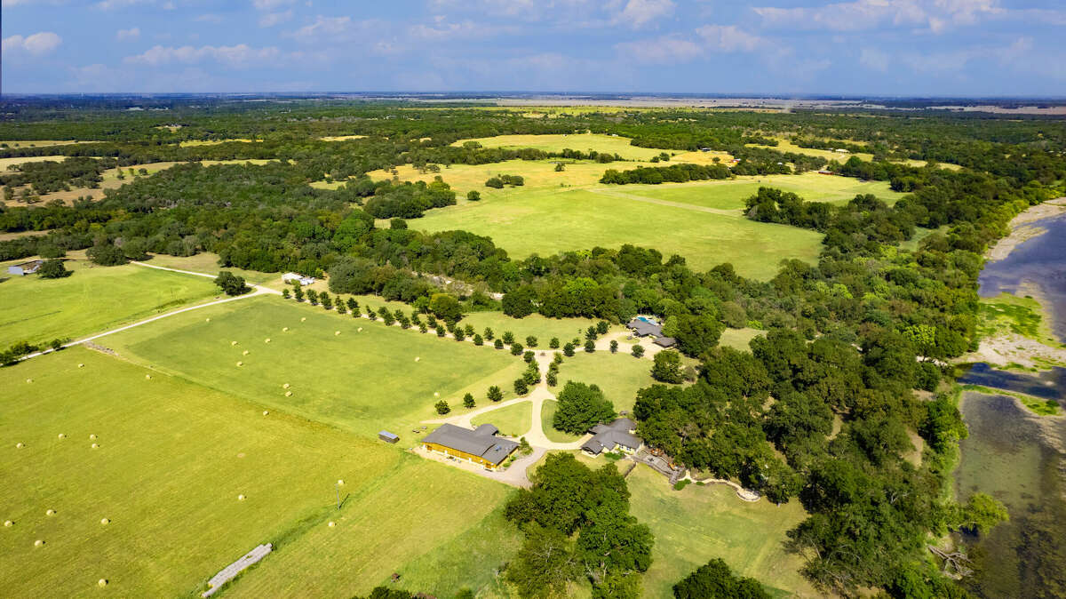 Texas Pecan Bluff ranch on Brazos River hits auction block on Nov. 18