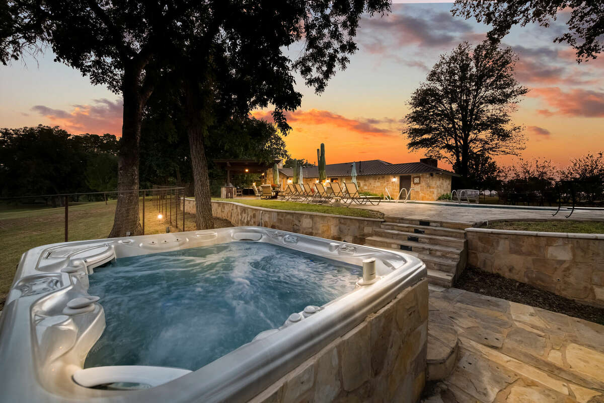 Texas Pecan Bluff ranch on Brazos River hits auction block on Nov. 18