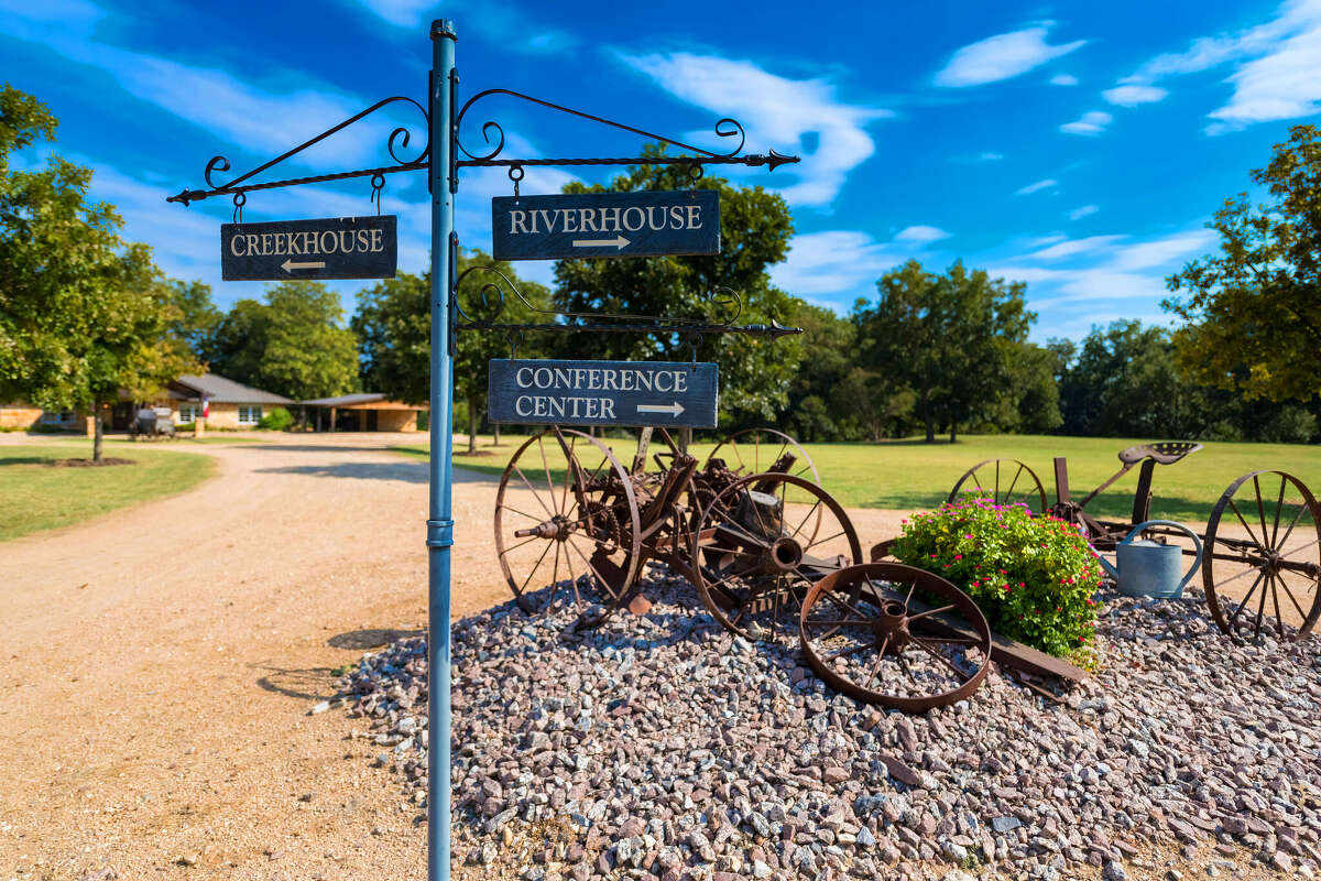 Texas Pecan Bluff ranch on Brazos River hits auction block on Nov. 18
